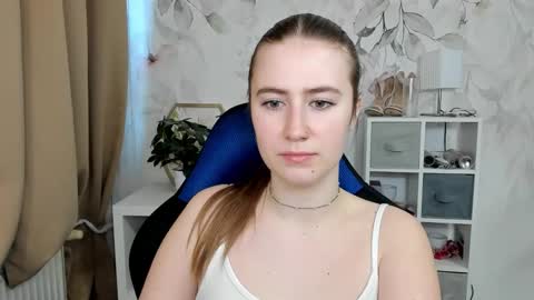 Snapshot of meganx_candy chatting on 13, 3, 2026 Megan online show from 13, 3, 2026
