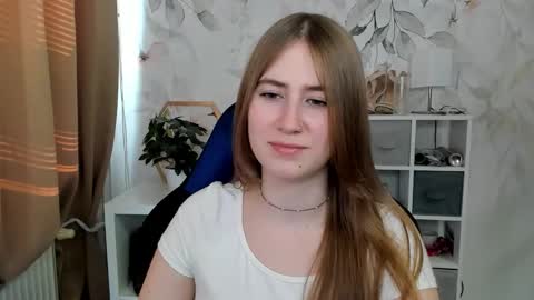 Snapshot of meganx_candy chatting on 18, 3, 2026 Megan online show from 18, 3, 2026