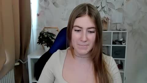 Snapshot of meganx_candy chatting on 2, 4, 2026 Megan online show from 2, 4, 2026