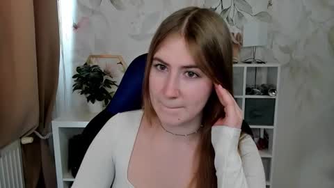Snapshot of meganx_candy chatting on 16, 4, 2026 Megan online show from 16, 4, 2026
