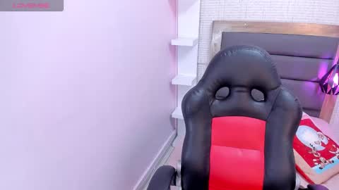 M E G A N  online show from 19, 12, 2025