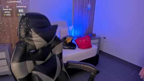 M E G A R A  online show from 7, 1, 2026