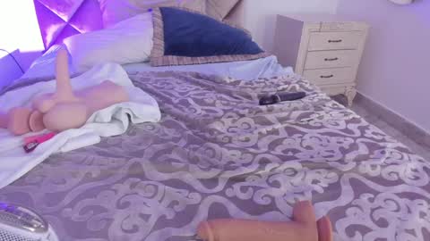 M E G A R A online show from 30, 1, 2025