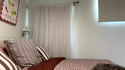megatease online show from 13, 4, 2026