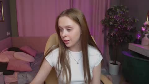 Snapshot of megg_ryan chatting on 22, 3, 2026 megg_ryan online show from 22, 3, 2026