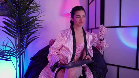 megga_bluee online show from 10, 7, 2026