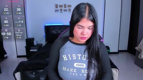 Snapshot of meghan_as chatting on 4, 3, 2025 meghan_as online show from 4, 3, 2025