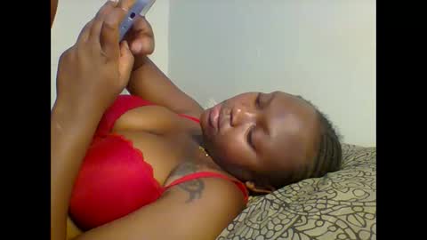 Snapshot of meghan_spice chatting on 12, 10, 2025 meghan_spice online show from 12, 10, 2025