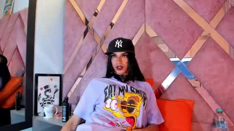 meghanqueen__ online show from 16, 5, 2026