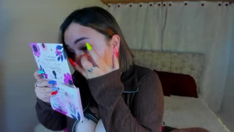 IG soymeily oficial  online show from 12, 6, 2026
