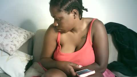 Snapshot of mel_candi94 chatting on 21, 9, 2025 pretty online show from 21, 9, 2025