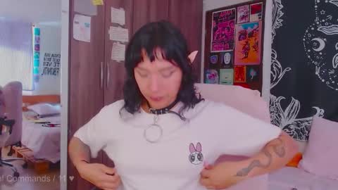 Melissa  -  -  Please help me to reach 100 thumbs up online show from 2, 11, 2025