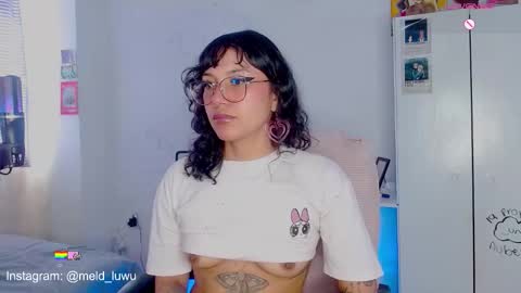 Melissa  -  -  Please help me to reach 100 thumbs up online show from 18, 12, 2025