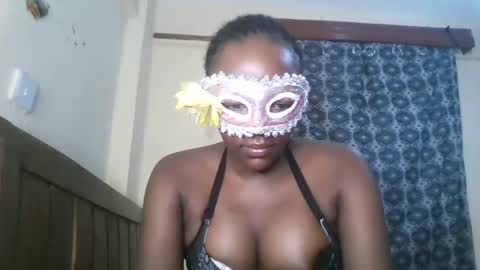 Snapshot of mel_humpjuice chatting on 13, 12, 2024 mel online show from 13, 12, 2024