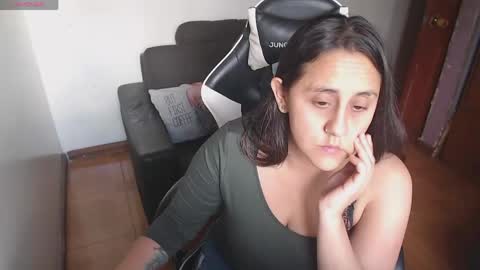 Snapshot of mel_raise chatting on 3, 5, 2026 mel raise online show from 3, 5, 2026