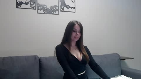 Snapshot of meladams chatting on 29, 1, 2025 meladams online show from 29, 1, 2025