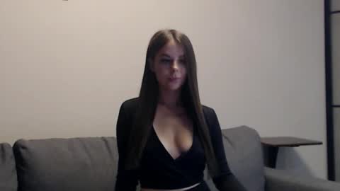 Snapshot of meladams chatting on 26, 9, 2025 meladams online show from 26, 9, 2025