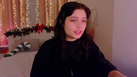 Snapshot of melan1e_ chatting on 14, 1, 2025 mel online show from 14, 1, 2025