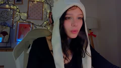Snapshot of melan1e_ chatting on 30, 1, 2025 mel online show from 30, 1, 2025