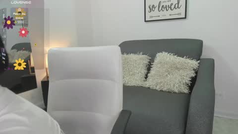 Snapshot of melan_owen chatting on 19, 1, 2025 melan_owen online show from 19, 1, 2025