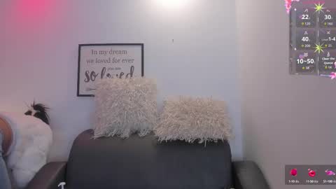 Snapshot of melan_owen chatting on 27, 9, 2025 melan_owen online show from 27, 9, 2025