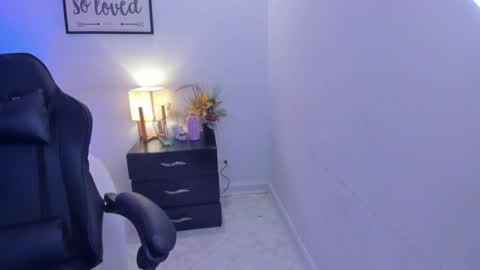 melan_owen online show from 3, 6, 2026