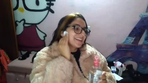 Snapshot of melani1103 chatting on 15, 7, 2026 melani1103 online show from 15, 7, 2026