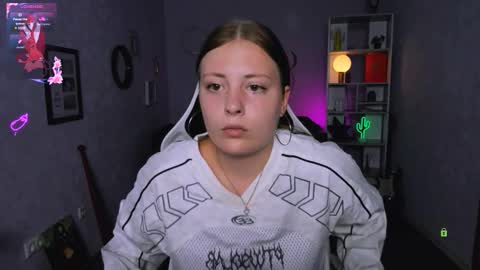 melani_bumm online show from 22, 9, 2025