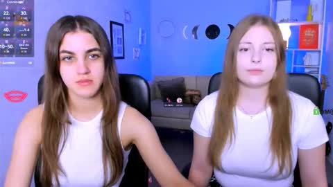 melani_bumm online show from 25, 11, 2025