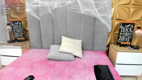 Snapshot of melani_dream chatting on 6, 10, 2025 Melani online show from 6, 10, 2025