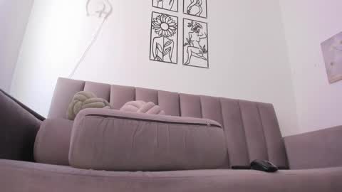 Snapshot of melani_greyy chatting on 11, 11, 2025 melani greyy online show from 11, 11, 2025