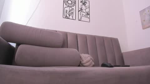 Snapshot of melani_greyy chatting on 13, 11, 2025 melani greyy online show from 13, 11, 2025