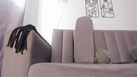 Snapshot of melani_greyy chatting on 14, 11, 2025 melani greyy online show from 14, 11, 2025