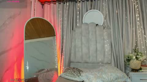 Snapshot of melani_sunny chatting on 25, 6, 2026 Melani sunny online show from 25, 6, 2026