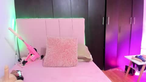 MELANI - online show from 2, 12, 2024