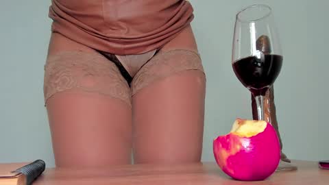 Snapshot of melania_browis chatting on 17, 1, 2025 Melania online show from 17, 1, 2025