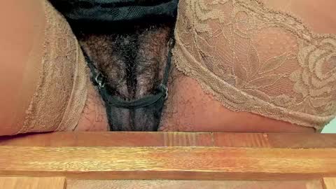 Snapshot of melania_browis chatting on 2, 2, 2025 Melania online show from 2, 2, 2025