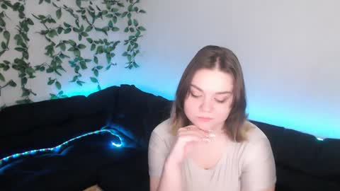 Melanie kissx online show from 6, 2, 2025