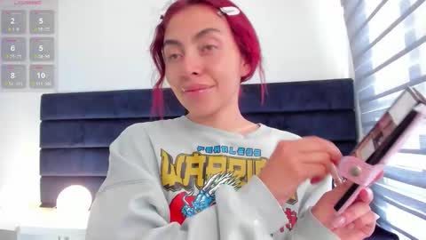 Melanie roux  online show from 4, 3, 2026