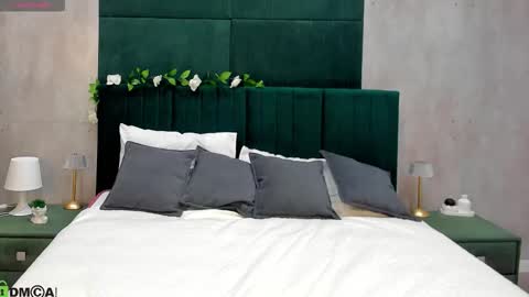 Melanie online show from 21, 11, 2025