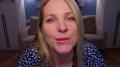 Melanie Bennett online show from 21, 5, 2026