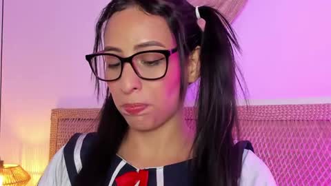Snapshot of melaniejeann_ chatting on 30, 4, 2026 melaniejeann_ online show from 30, 4, 2026