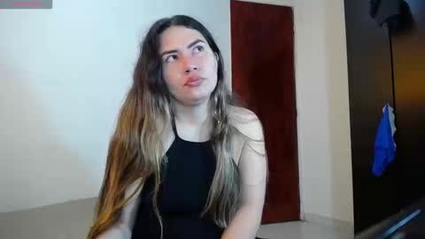 Snapshot of melanieparker20 chatting on 16, 3, 2026 Melanie Parker online show from 16, 3, 2026