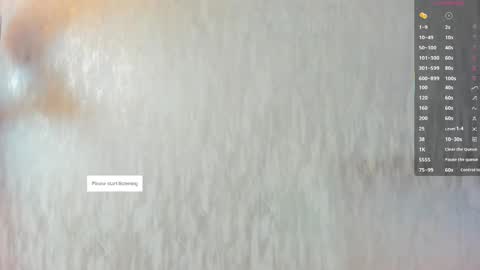 Snapshot of melanierioss_ chatting on 10, 10, 2025        online show from 10, 10, 2025