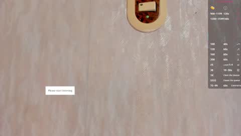 Snapshot of melanierioss_ chatting on 15, 10, 2025        online show from 15, 10, 2025