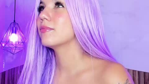 Snapshot of melanieroux chatting on 10, 1, 2025 Melanie Roux online show from 10, 1, 2025