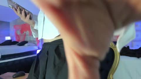 Snapshot of melanieroux chatting on 12, 10, 2025 Melanie Roux online show from 12, 10, 2025