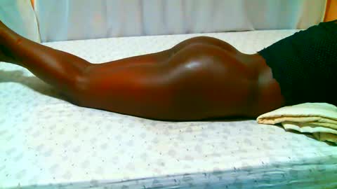 Snapshot of melanin_queen22 chatting on 22, 9, 2025 melanin  queen online show from 22, 9, 2025