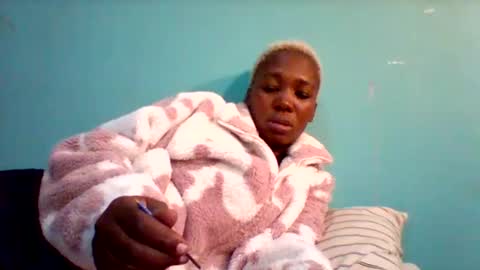 melaninndriping online show from 25, 10, 2025