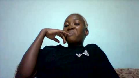 melaninndriping online show from 27, 10, 2025